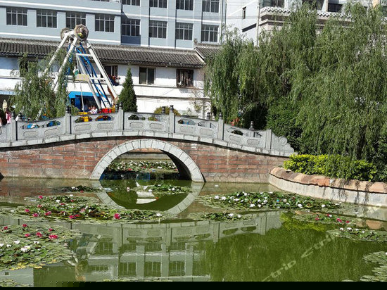 周边图片