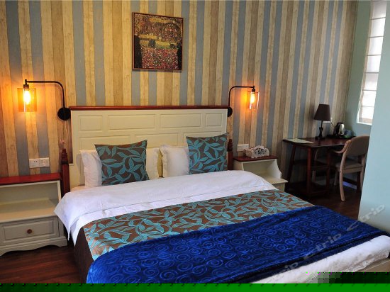 连舍舒适大床房