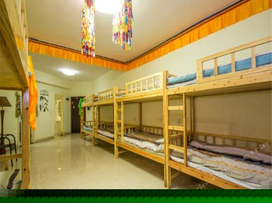 全江景大阳台独卫多人间(床位)