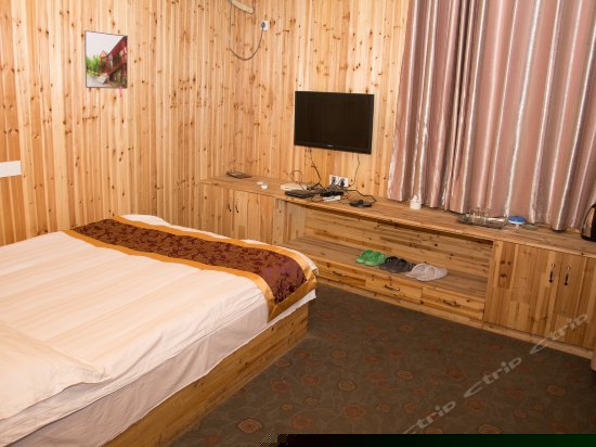 独栋小木屋亲子房