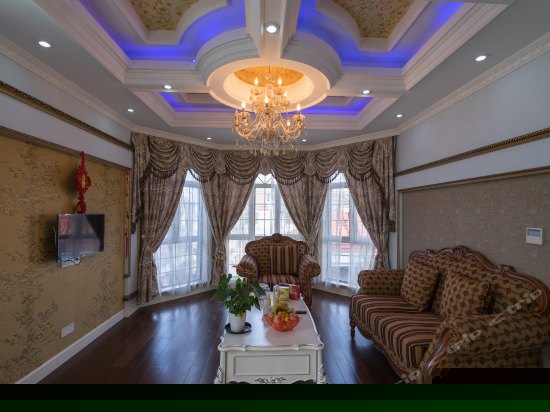 花园别墅欧式豪华套房