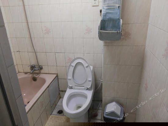 中式两室一厅套房