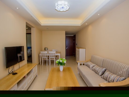 水蓝天高级园景两房两床套房