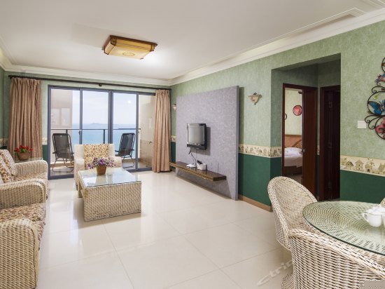 两室两厅海景房