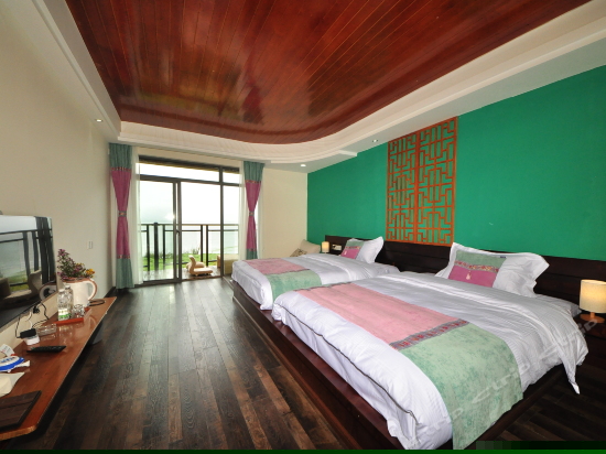 无敌海景榻榻米双床房