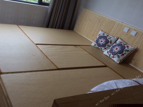 温馨榻榻米标准间