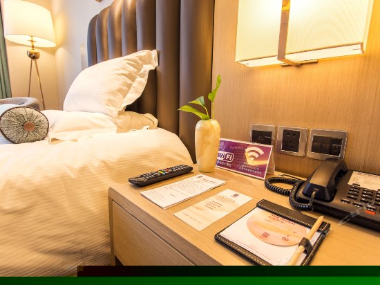 和颐商务大床间