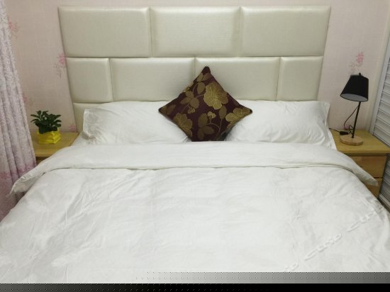 万达舒适两房一厅