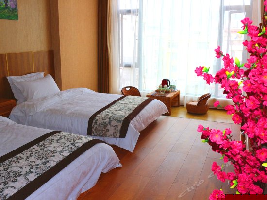 日式榻榻米山景标间