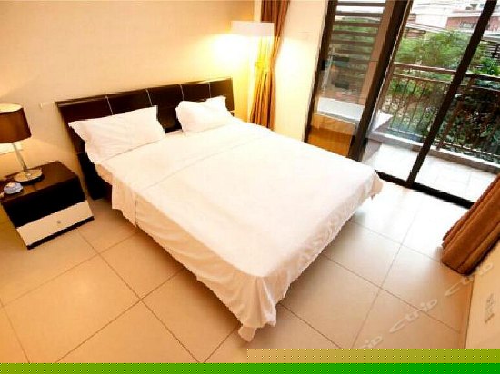 雅致园景大床房