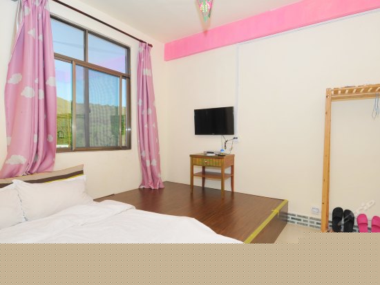 榻榻米海景大床房