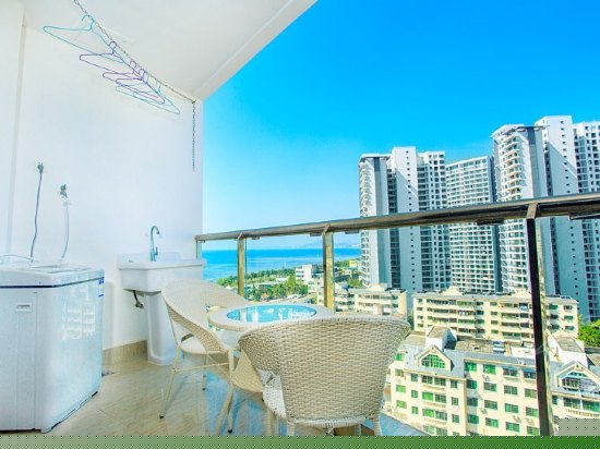 海景家庭三人房