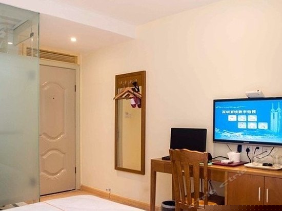 豪华大床房（无窗）