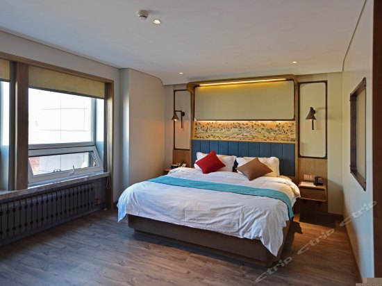 雅韵行政大床房