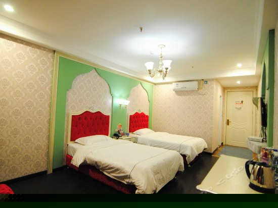 精品简欧双床房