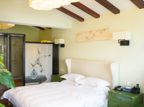 豪华海景大床房