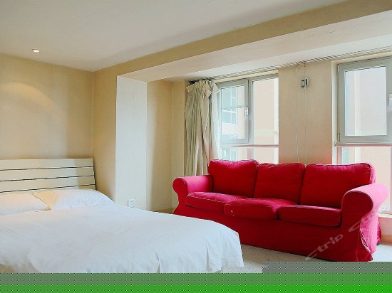 家庭房三房一厅