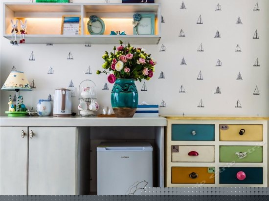 柠檬树休闲温馨亲子房