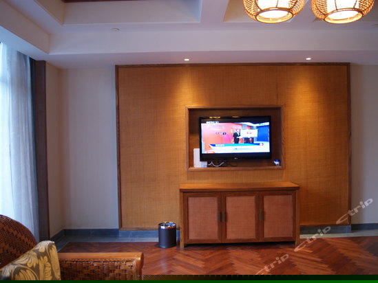 双层双卧佛景湖景别墅