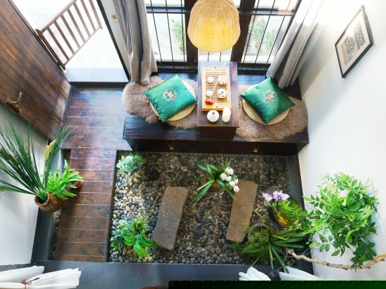 落雨闲别院（一分店独栋复式套房临院）