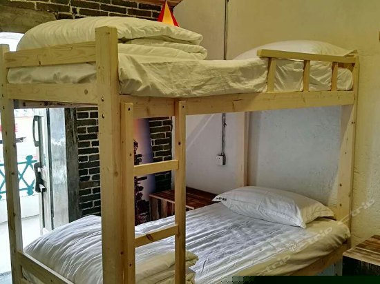 201(四人间床位房/公卫)