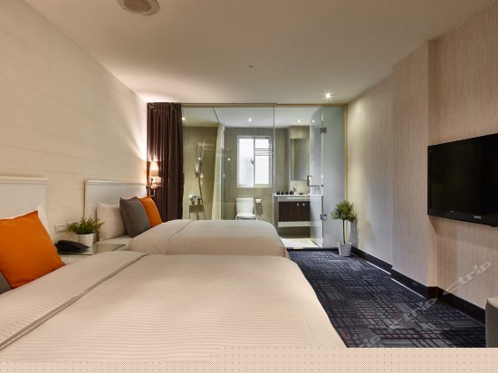 爱魅居淋浴4人房