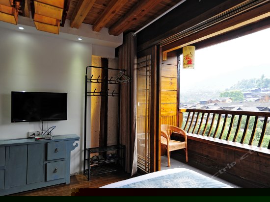 3楼豪华独立观景阳台全景标间