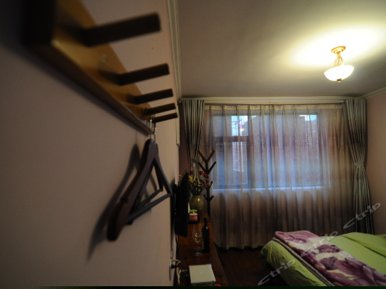 孤舟渔翁正面海景大床房一