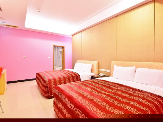 标准四人房（无窗）