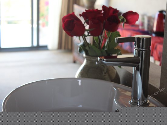 云水间阳台海景房