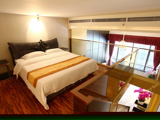 至尊喜运家庭套房 （三卧两浴）