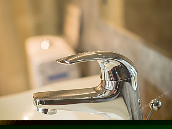 豪华阳光大床房