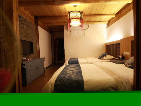 3楼豪华独立观景阳台全景标间