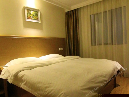 特价大床房(无窗)