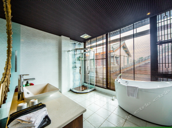 纳西庭院私享套房