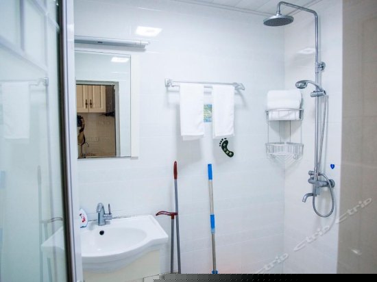 豪华观海大床房