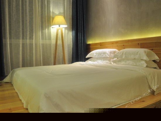 冥想, 榻榻米大床房