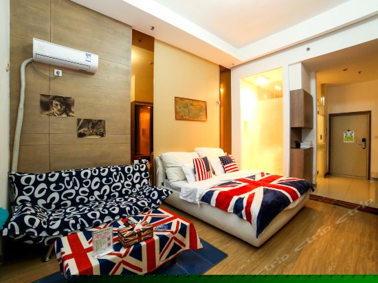 英伦主题大床房