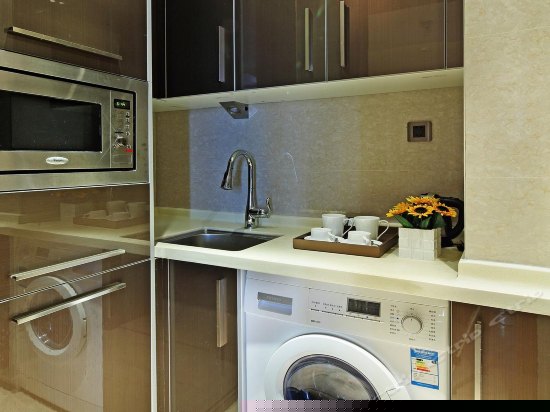 行政套房（两房一厅）