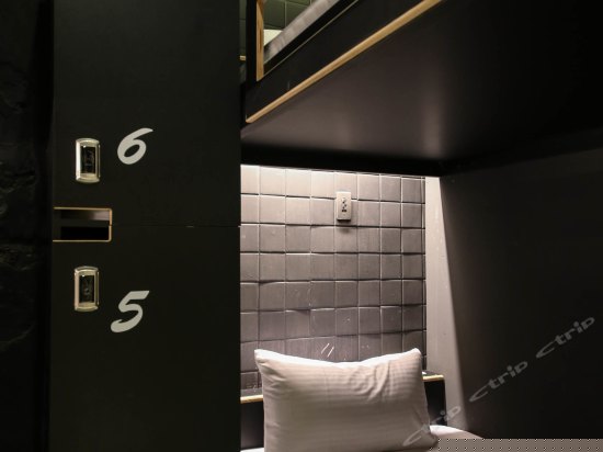 背包客共享宿舍（床位房）（无窗）