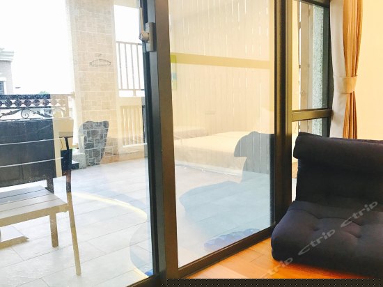 和式露台四人房