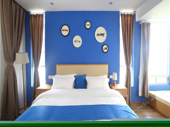 观海榻榻米大床房