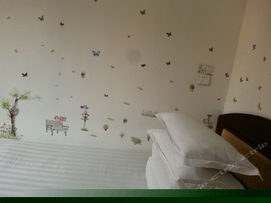 经济大床房