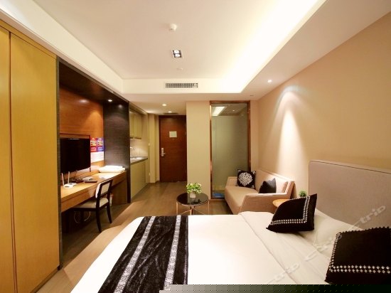 瑞蓝海景大床房