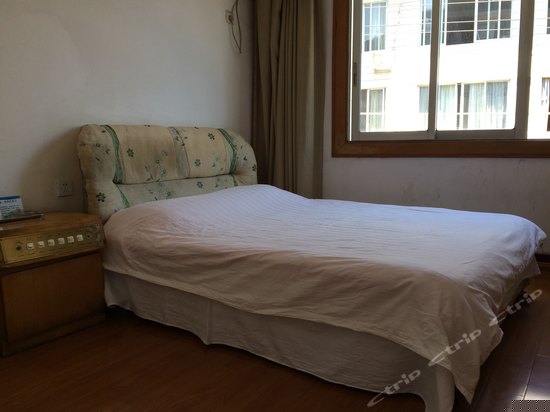 大床房