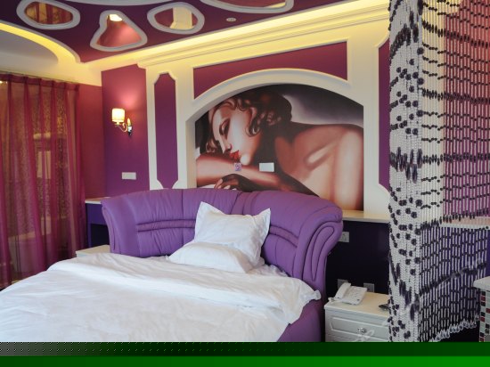 沉鱼落雁主题大床房