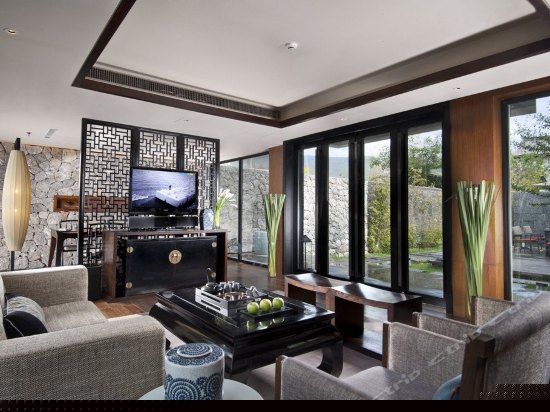 豪华复式三卧室别墅