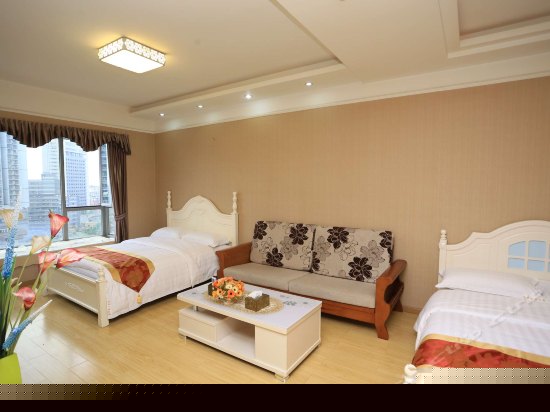 江景家庭三床房