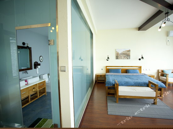 豪华海景商务套房302