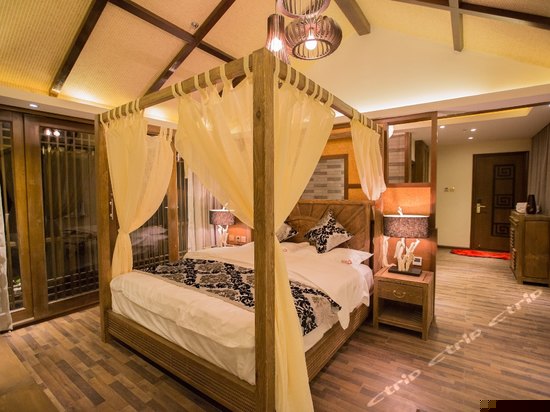 二楼观景豪华套房